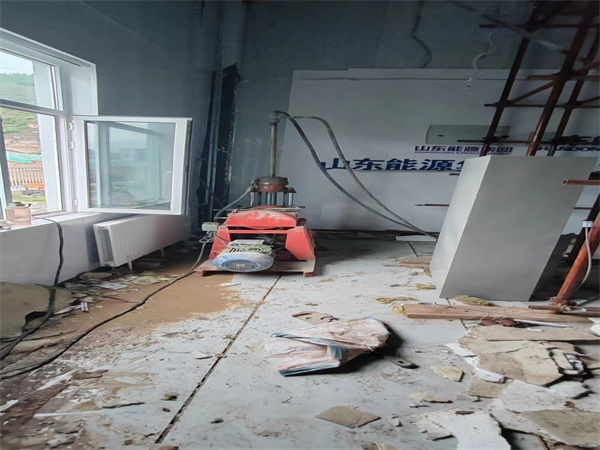 沙洋地基基础下沉墙体裂缝加固注浆顶升施工